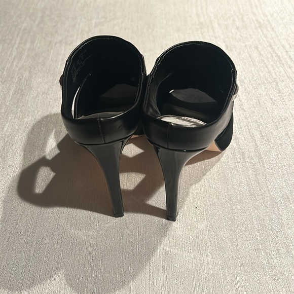 Calvin Klein Satchel Black Peep Toe Mule Heels - Picture 3 of 9